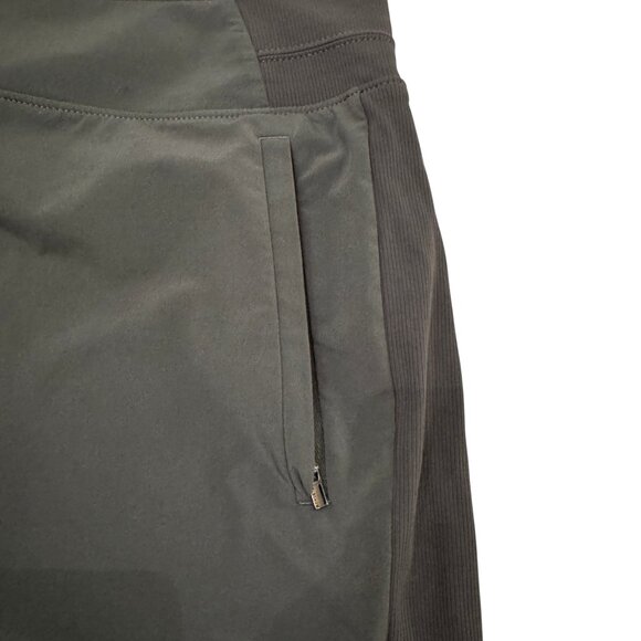 Like New Athleta Brooklyn Mid-Rise Khaki Green Golf Tennis Skirt Size 10 - Picture 8 of 8